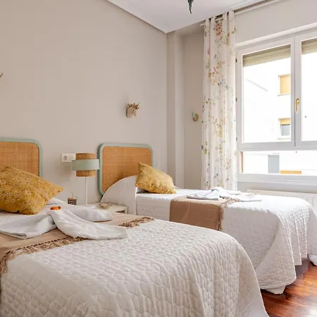 Bilbaobonito 5min Guggenheim I 2bdrm I Ext I Quiet&central I Pking Appartamento Bilbao