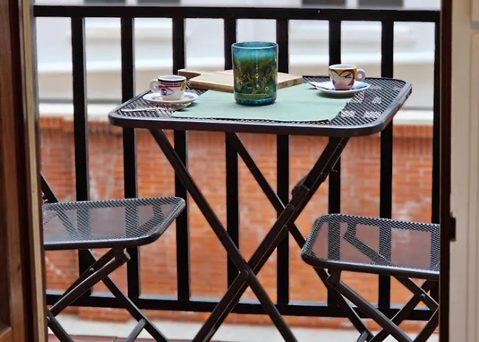 Apartament Bilbaobonito 5min Guggenheim 2bth ,ext,quiet & Central, Parking *